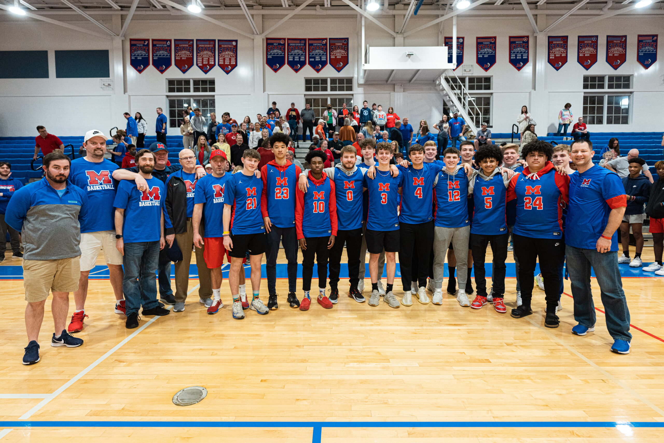 Champions! Morgantown boys basketball team celebrates state title